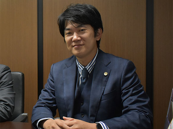 給与ファクタリングの特徴・事例を弁護士が解説！知っておきたい手口と違法性のサムネイル