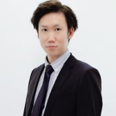 専任担当者の顔写真